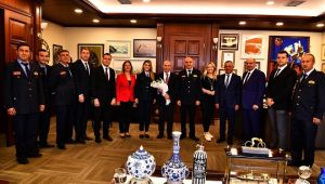 İtfaiye Haftası başladı... Başkan Soyer itfaiyecilere teşekkür etti!