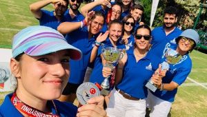 İzmir Büyükşehir Belediyespor'dan 4 kupa!