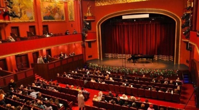 İzmir'de sanatseverleri mutlu edecek hafta!