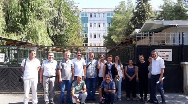 İzmirli akademisyen Terzi beraat etti