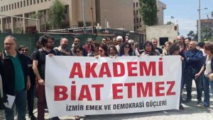 İzmirli akademisyenlere beraat
