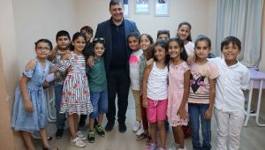 Karşıyaka'dan 100 öğrenciye burs imkanı... Başvurular devam ediyor!