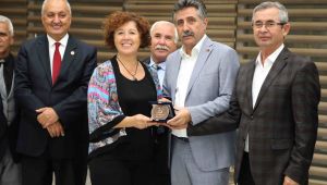 Başkan Sandal muhtarlarla buluştu