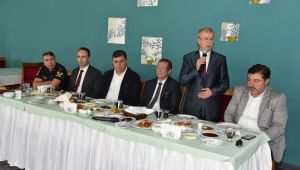 Başkan Tugay din görevlileriyle kahvaltıda buluştu