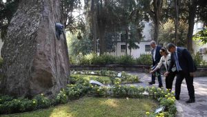 Başkan Tugay ve Vekil Sertel, Zübeyde Anne’yi unutmadı