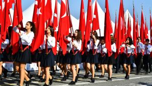Büyükşehir'de coşkulu Cumhuriyet Bayramı kutlaması