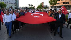 Çiğli'de 'Büyük Cumhuriyet Yürüyüşü' heyecanı
