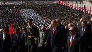 Cumhurbaşkanı Erdoğan'dan Anıtkabir'e ziyaret