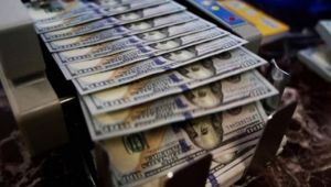 Dolar 5.78'in üzerinde güne başladı