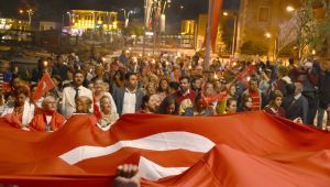 Foça'da Cumhuriyet'in 96 yılı coşkusu