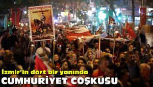İzmir'in dört bir yanında Cumhuriyet coşkusu