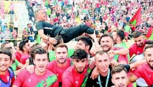 Karşıyaka 'Susmayan Forma' ile kazandı