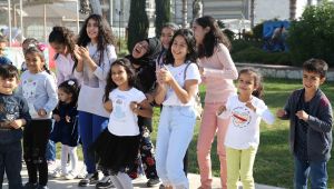 Karşıyakalı çocuklar Tay Park'ta buluştu