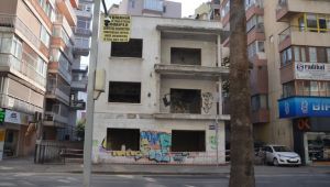 MHP İzmir'e 'milyonluk bina'