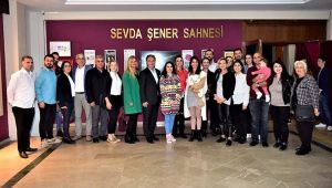 BBŞT, özel 10 Kasım oyunuyla beğeni topladı