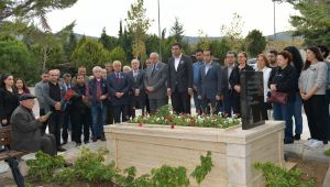 Çiğli eski belediye başkanını andı