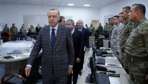 Cumhurbaşkanı Erdoğan Suriye sınırında