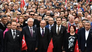 İzmir Atatürk'e Saygı Yürüyüşü’nde buluştu