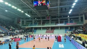 İzmir'de 6 saat süren olaylı derbi!