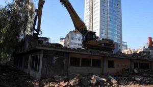 İzmir'de yüksek yapı tartışması; Kadifekale'den bile yüksek olacak