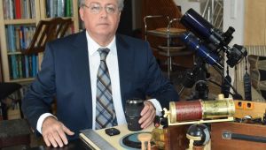 NASA'da çalışan bilim insanı İzmir'e yerleşti