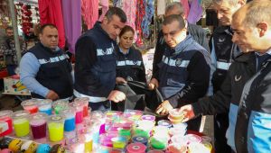 Sağlıksız “slime” semt pazarına yapıştı; Buca Zabıtası peşini bırakmadı