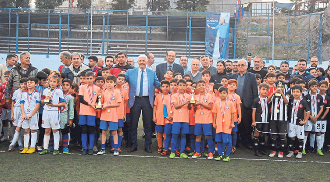 Teknik Direktör Uran unutulmadı