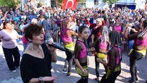 Torbalı'da Zeytin Festivali'ne yoğun ilgi