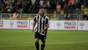 Altay'da o isimlerle yollar ayrılacak!