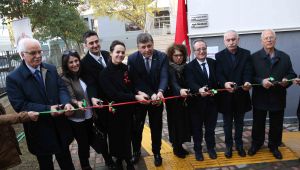 Başkan Tugay ''Hak mücadelesinde halkımızın yanındayız''