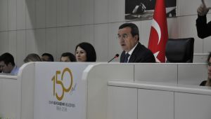 Batur'dan gökdelen çıkışı : 'İçimize sinmiyor'