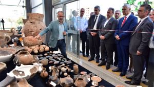 Bornova'da atık pil getiren tarih yolculuğuna çıkıyor