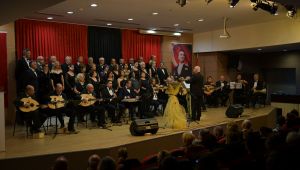Çiğli'de müzik ziyafetinin ismi ''Çiğli Türk Sanat Müziği Korosu''