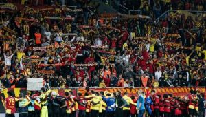 Göztepe tribünleri rekor kırdı!