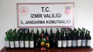 İzmir'in turistik mahallesinde kaçak içki operasyonu