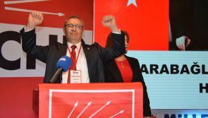 Yıldız ''Başkaları gibi bir yere danışıp aday olanlardan değilim''