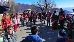 Aşkla İzmir Gençlik Gönüllüleri yola çıktı!