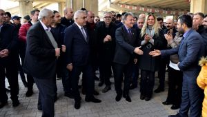 Bornova Belediyesi’nden “İkinci El Araç Pazarı”