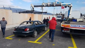 Büyükşehir hurda araçlar için otopark kurdu