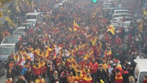 Cemil Tugay'dan Göztepe'ye Atatürk'lü gönderme!