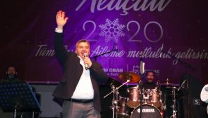 Çeşme 2020’ye böyle “merhaba” dedi