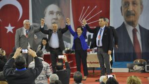 CHP Bornova kongresinde nefesler tutuldu! 3 aday da konuşmasını tamamladı