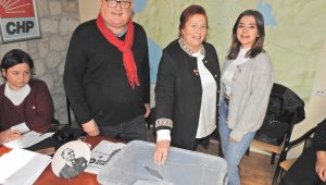 CHP Çeşme Kadın Kolları kongresini yaptı