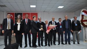 CHP Menemen kongresinde sona gelindi! Delegeler oy kullanımına başladı!