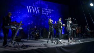 IF Wedding Fashion İzmir’e ‘renkli’ başlangıç