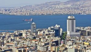 İzmir için korkutan deprem uyarısı: 70 bin bina tehlike altında!