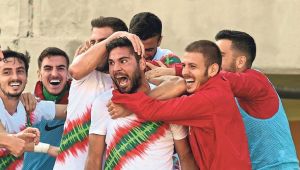 Kaf-Kaf Play-Off'u bırakmıyor