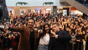 "Baba Parası" filmine İzmir'de özel gala