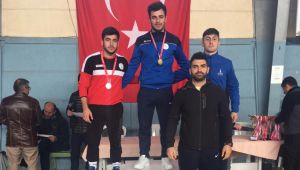 Bayraklılı güreşçiler İzmir ikincisi oldu