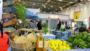 Çeşme’ye EMITT 2020’den ‘en iyi stand’ ödülü  